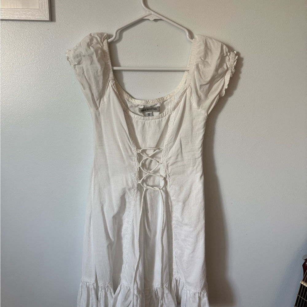 Urban Outfitters White Mini Dress – XS Cotton Linen Blend w/ Lace & Ruffles 🤍🦢